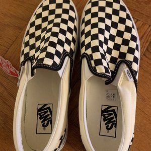 Classic Slip-On Checkered Vans - Size 10.5 women's, size 9 men's (unworn!)